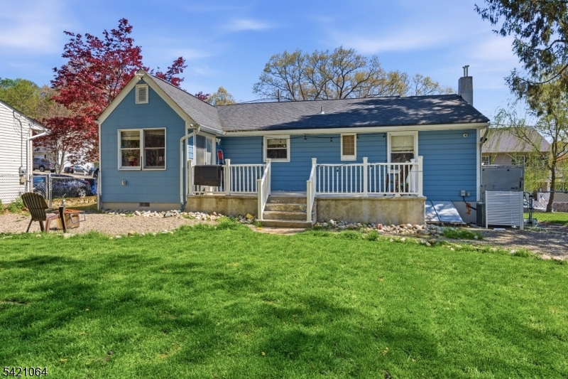 White Meadow Lake - Residential