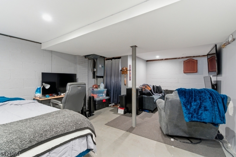 White Meadow Lake - Residential
