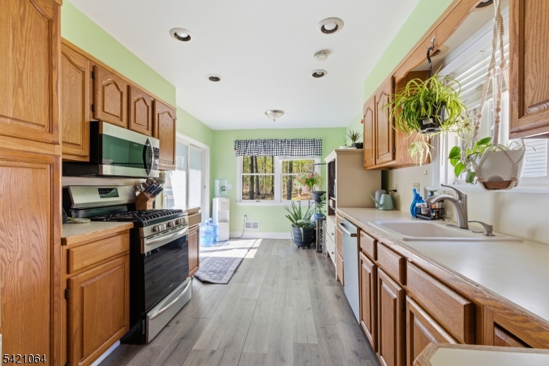White Meadow Lake - Residential