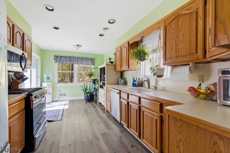 White Meadow Lake - Residential