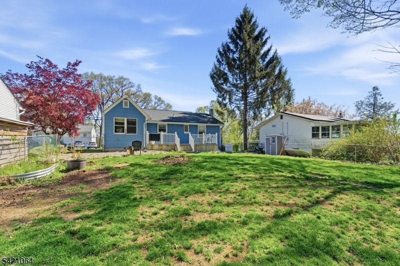 White Meadow Lake - Residential