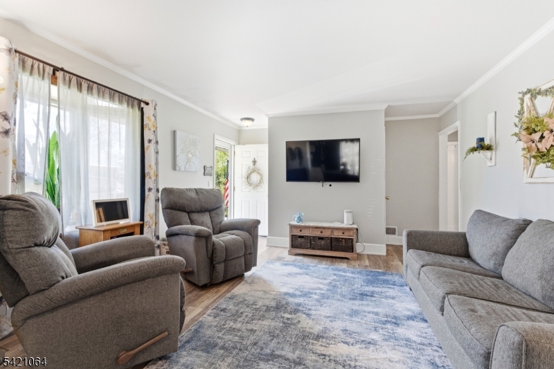 White Meadow Lake - Residential