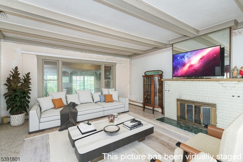 Upper Lake Hiawatha - Residential