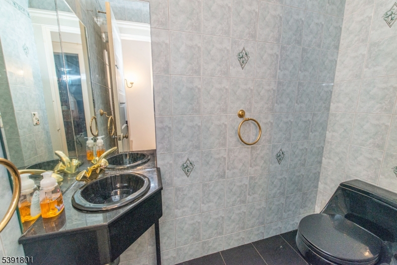 Upper Lake Hiawatha - Residential