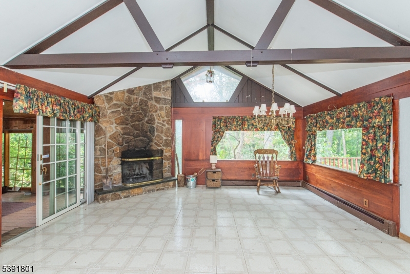 Upper Lake Hiawatha - Residential