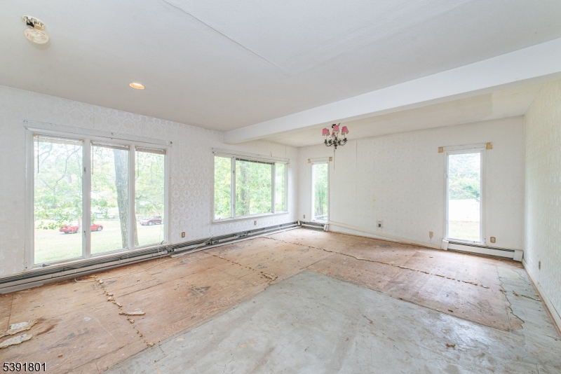 Upper Lake Hiawatha - Residential