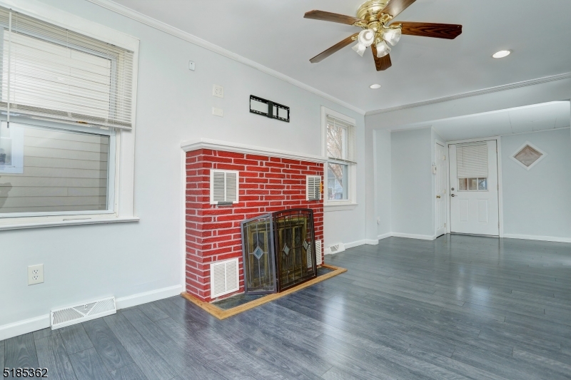 Lake Hiawatha - Residential Lease