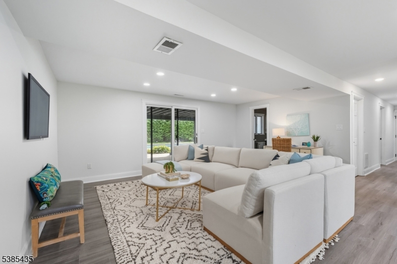 Collins - Residential