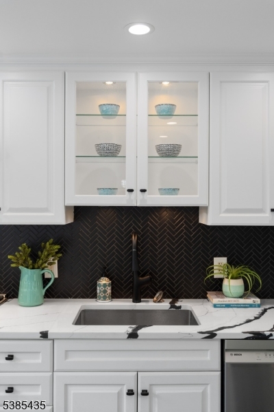 Collins - Residential