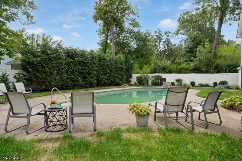 Collins - Residential