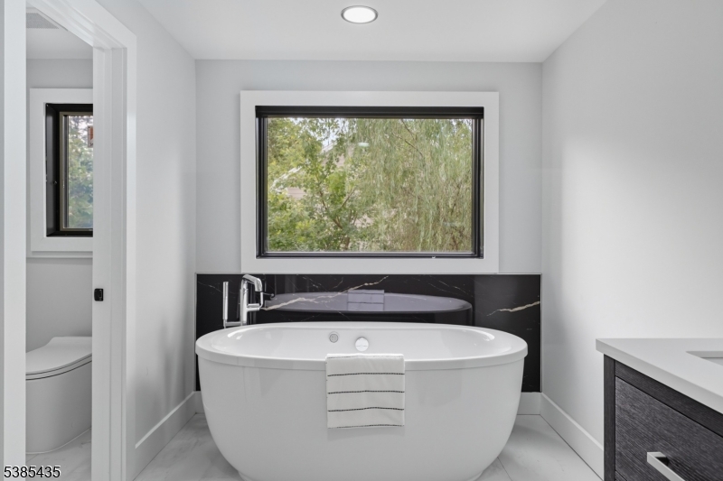 Collins - Residential