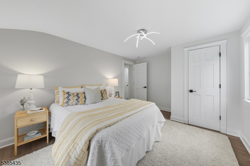 Collins - Residential