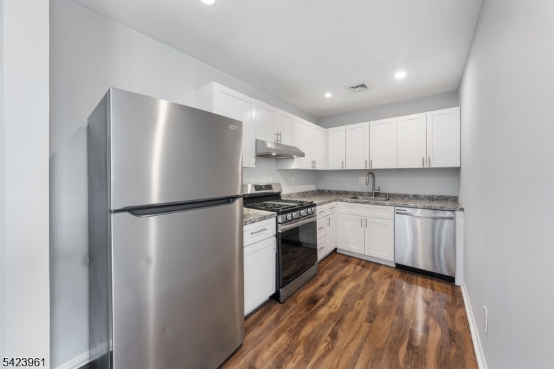 Heritage Square Condos - Residential