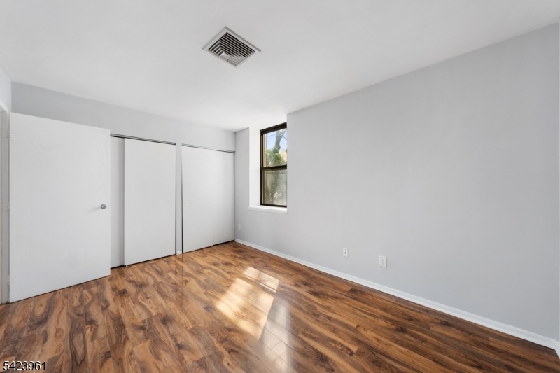 Heritage Square Condos - Residential