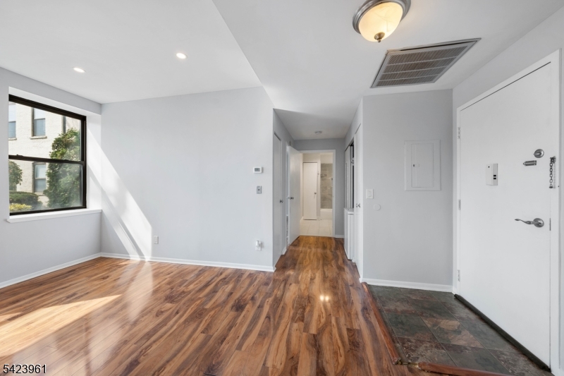 Heritage Square Condos - Residential