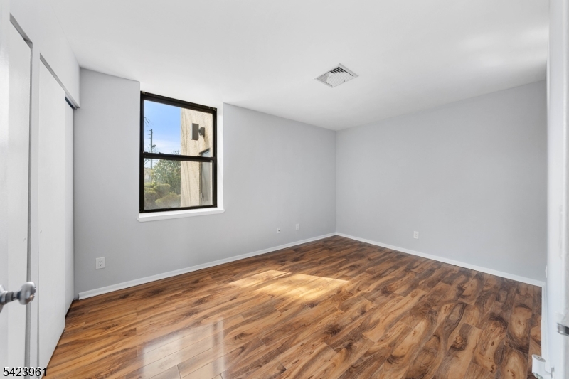 Heritage Square Condos - Residential