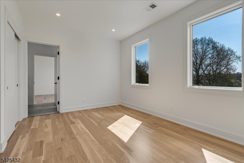 Warren - Residential