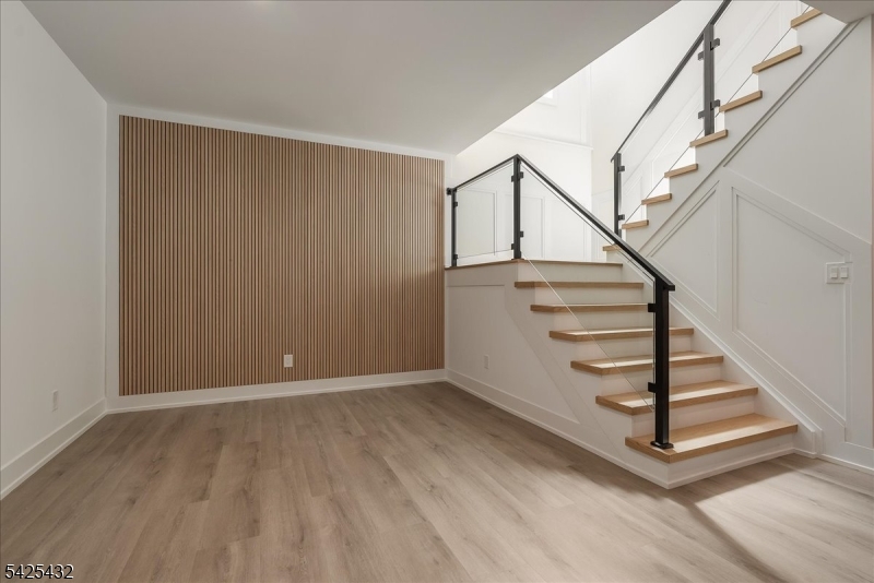 Warren - Residential