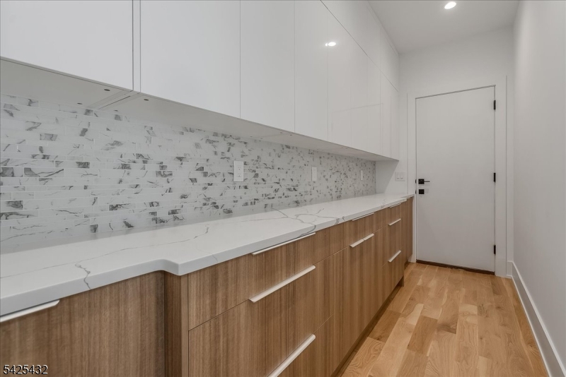 Warren - Residential