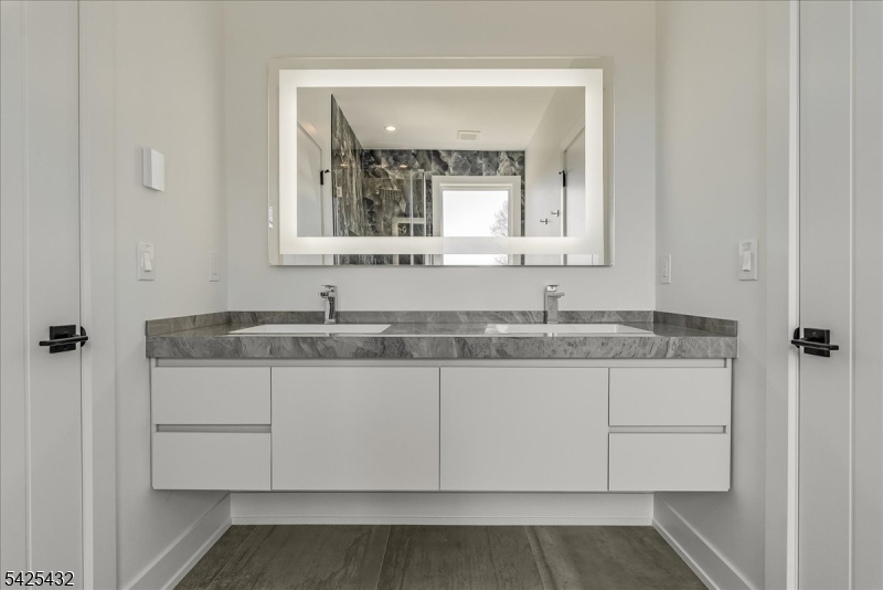 Warren - Residential