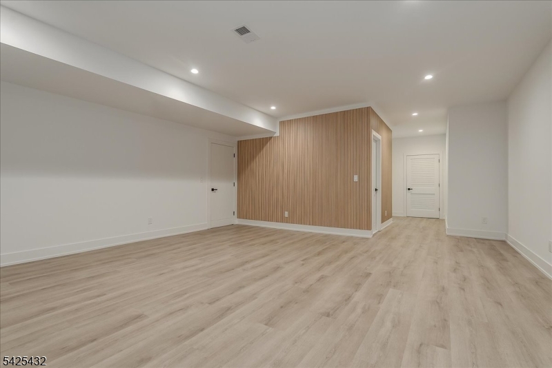 Warren - Residential