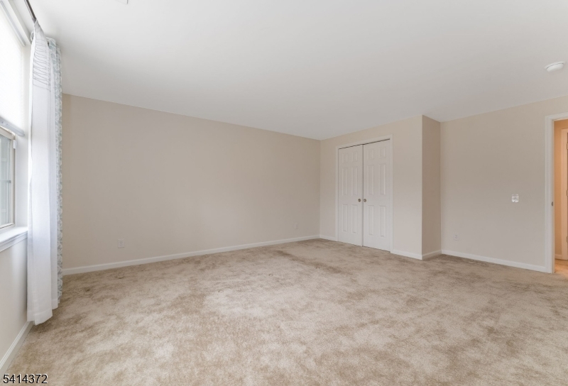 Hunterdon Creekside - Residential