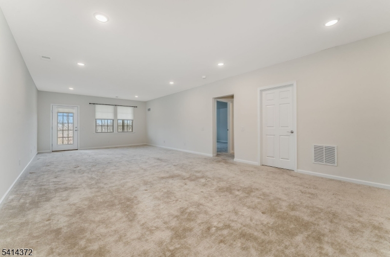 Hunterdon Creekside - Residential