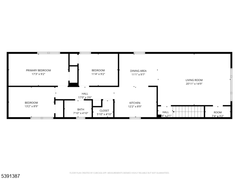 Main image without alt text