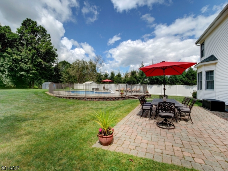 Poets Peak - Residential