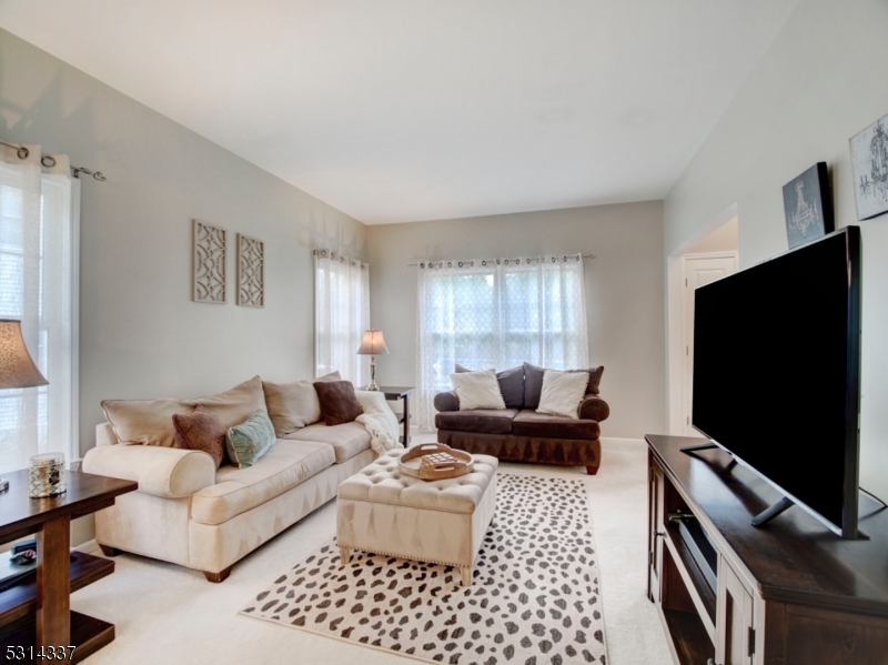 Poets Peak - Residential