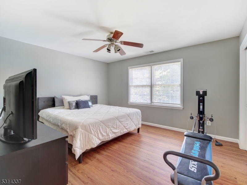 Poets Peak - Residential