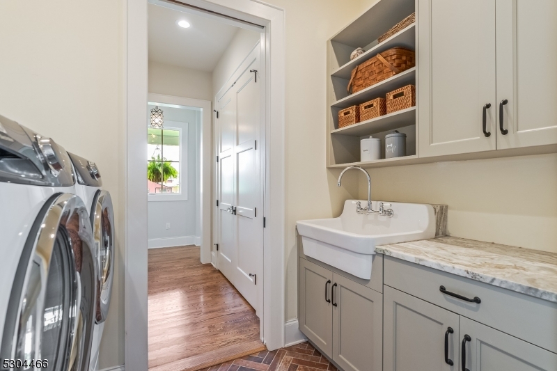 Mine Brook Farm - Residential