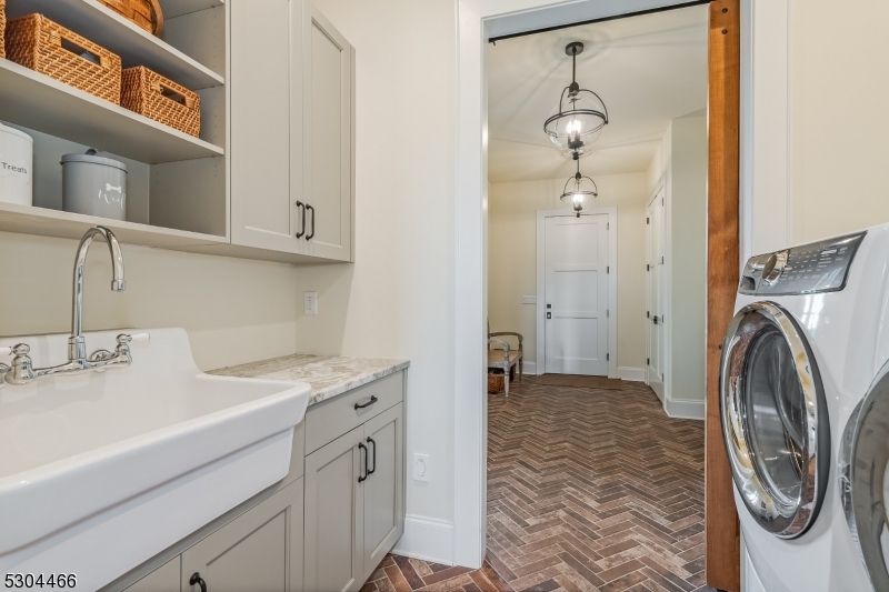 Mine Brook Farm - Residential