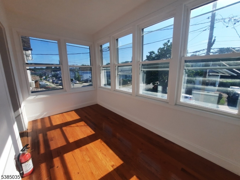 Woodland Park, New Jersey 07424, United States, 3 Bedrooms Bedrooms, ,1 BathroomBathrooms,Residential,Active,210265