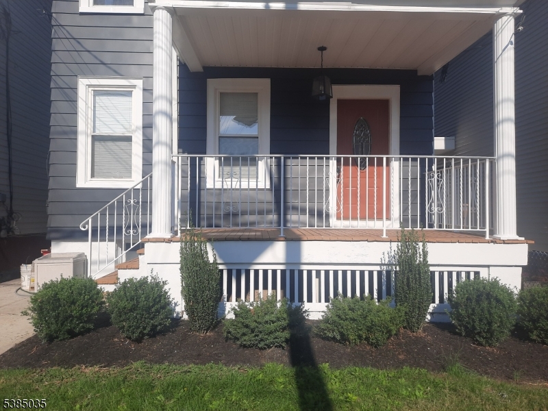 Woodland Park, New Jersey 07424, United States, 3 Bedrooms Bedrooms, ,1 BathroomBathrooms,Residential,Active,210265