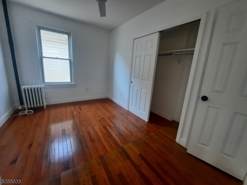 Woodland Park, New Jersey 07424, United States, 3 Bedrooms Bedrooms, ,1 BathroomBathrooms,Residential,Active,210265