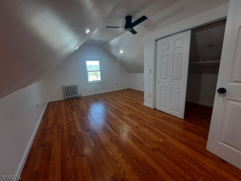 Woodland Park, New Jersey 07424, United States, 3 Bedrooms Bedrooms, ,1 BathroomBathrooms,Residential,Active,210265