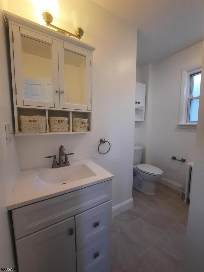 Woodland Park, New Jersey 07424, United States, 3 Bedrooms Bedrooms, ,1 BathroomBathrooms,Residential,Active,210265