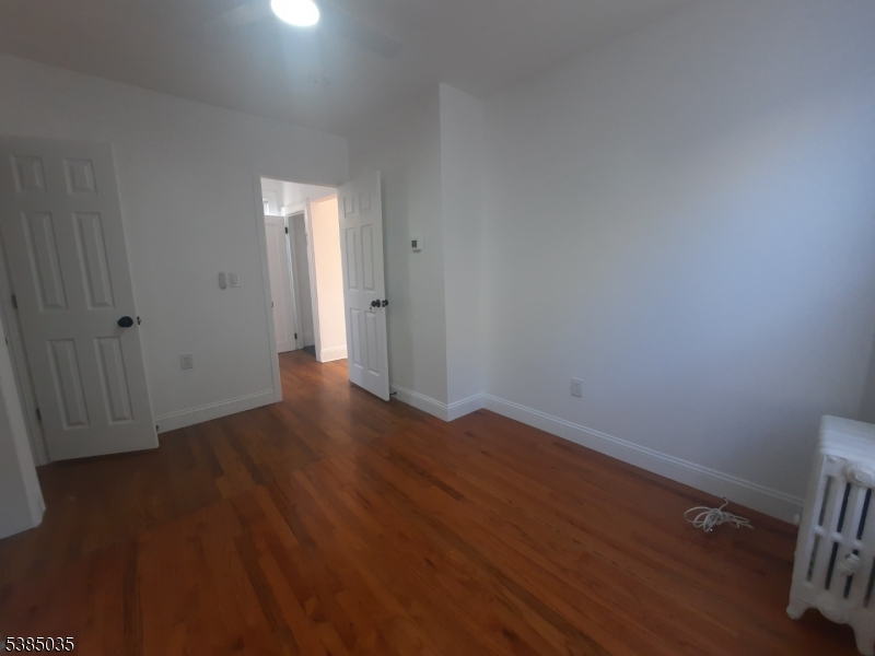 Woodland Park, New Jersey 07424, United States, 3 Bedrooms Bedrooms, ,1 BathroomBathrooms,Residential,Active,210265