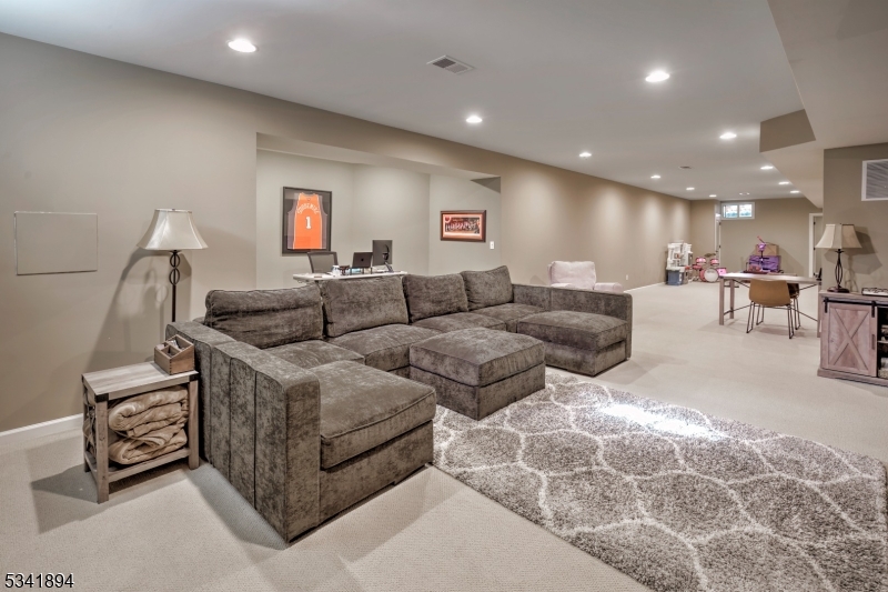 Governor Estates - Residential