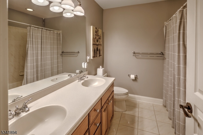 Governor Estates - Residential