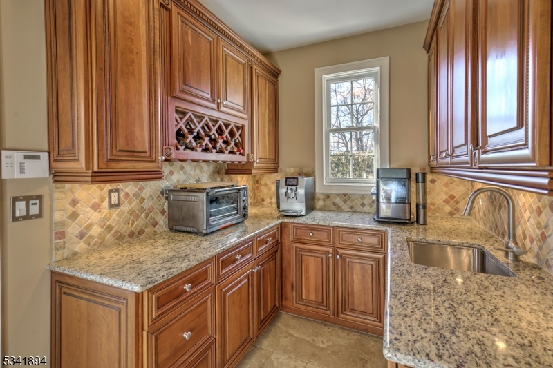 Governor Estates - Residential