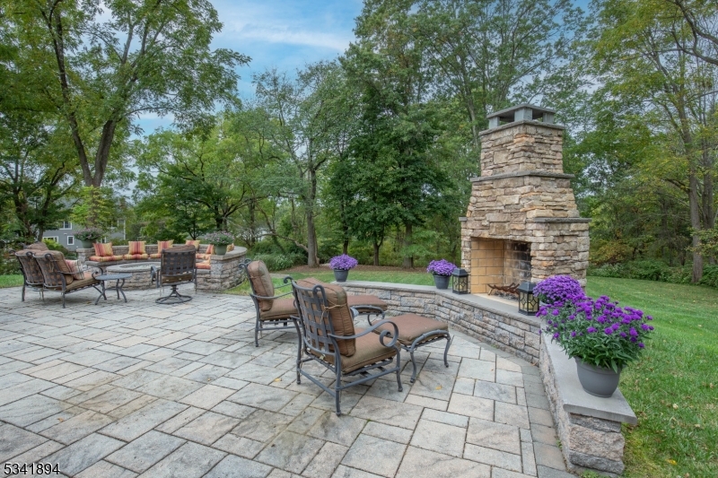 Governor Estates - Residential