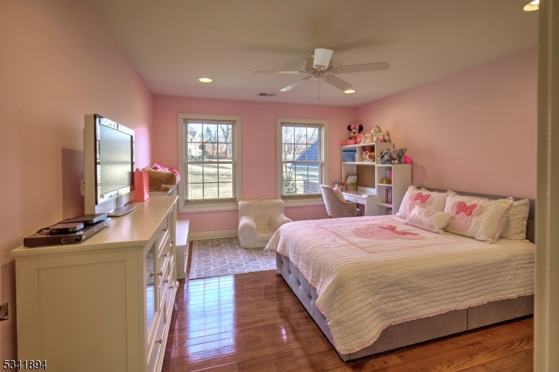 Governor Estates - Residential