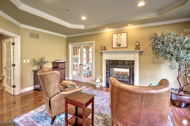 Governor Estates - Residential