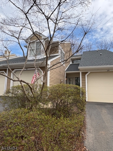 Stone Run II in The Hills - Residential Lease