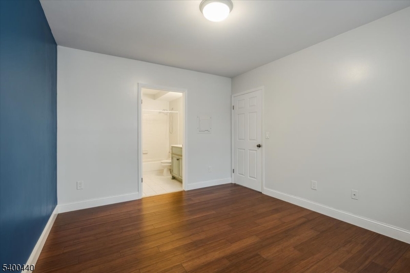 Crescent Court - Residential Lease