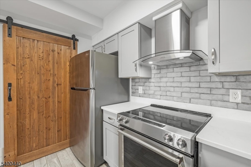 Crescent Court - Residential Lease