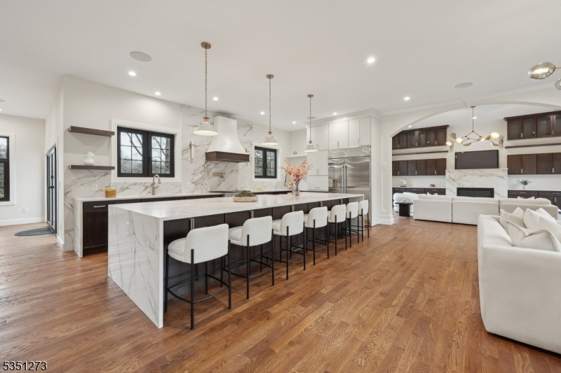 32 Hurley Ave