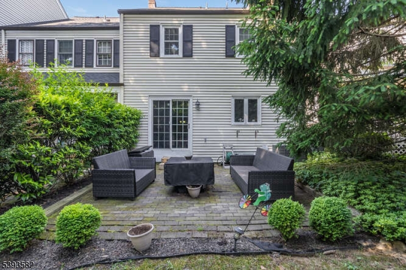 Mendham Commons - Residential